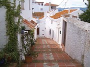 Comares (Málaga), street Comares & excursions to Malaga, Granada, Sevilla