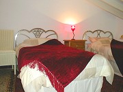 Bedroom of the holiday rental Prices for booking rural accommodation
